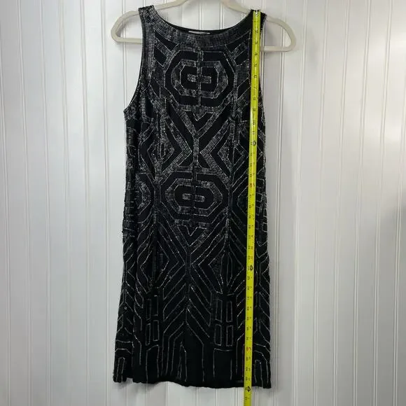 VIE LA V Women’s Size 6 Black Beaded Shift Cocktail Dress LBD Evening Party - Picture 3 of 6